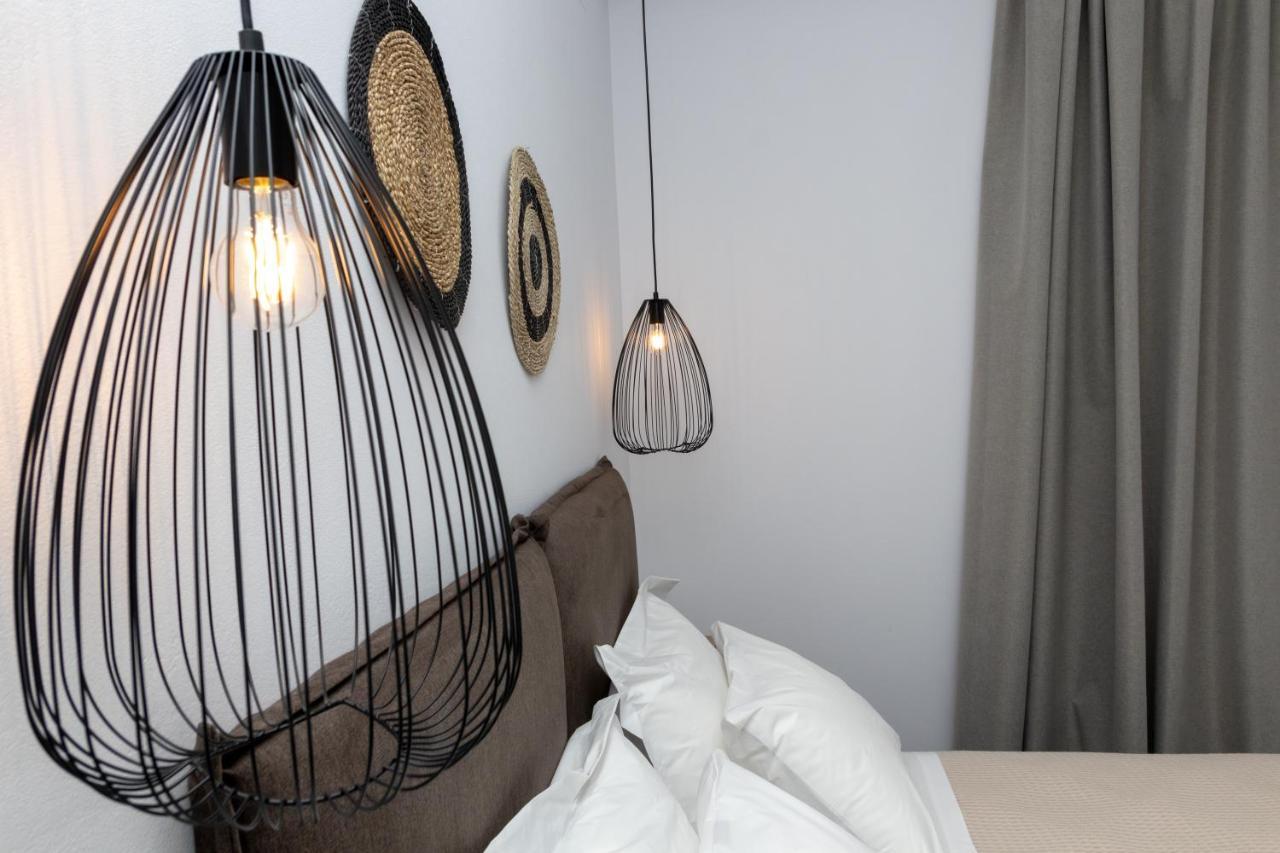 Onar Limnos II Luxury Apartments Moúdhros Eksteriør billede