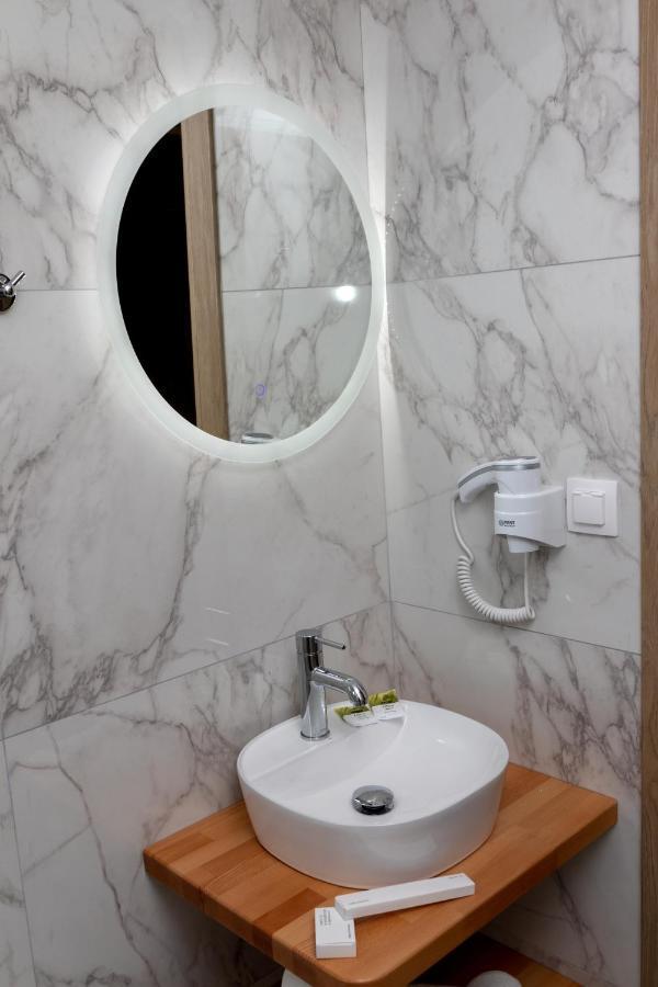 Onar Limnos II Luxury Apartments Moúdhros Eksteriør billede